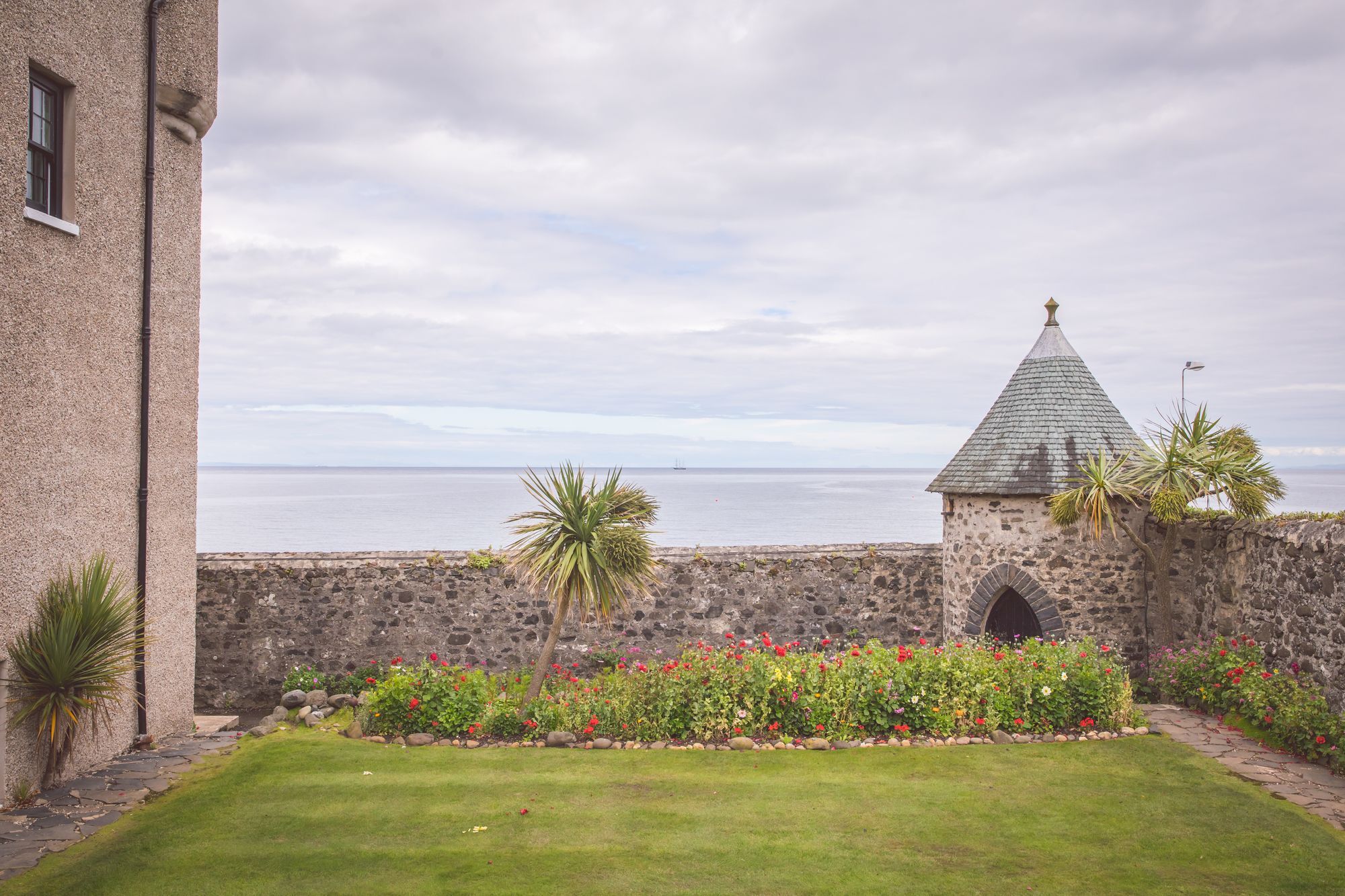 Ballygally Castle Hotel Larne Exterior photo