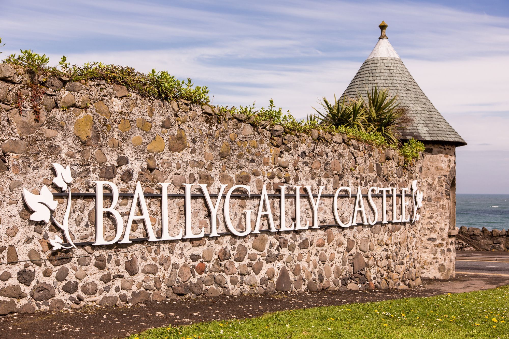 Ballygally Castle Hotel Larne Exterior photo